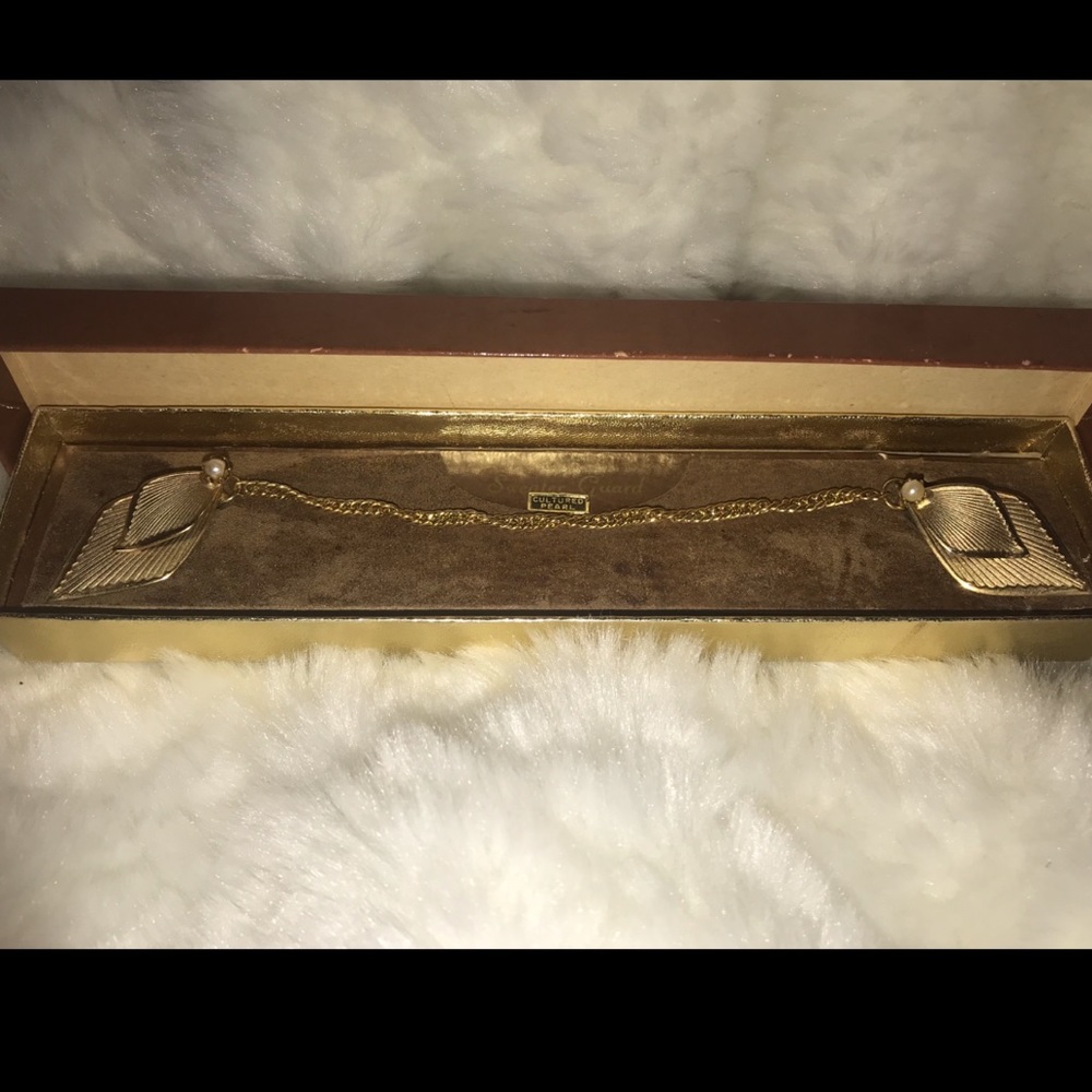 Vintage 1950s Sweater Guard
